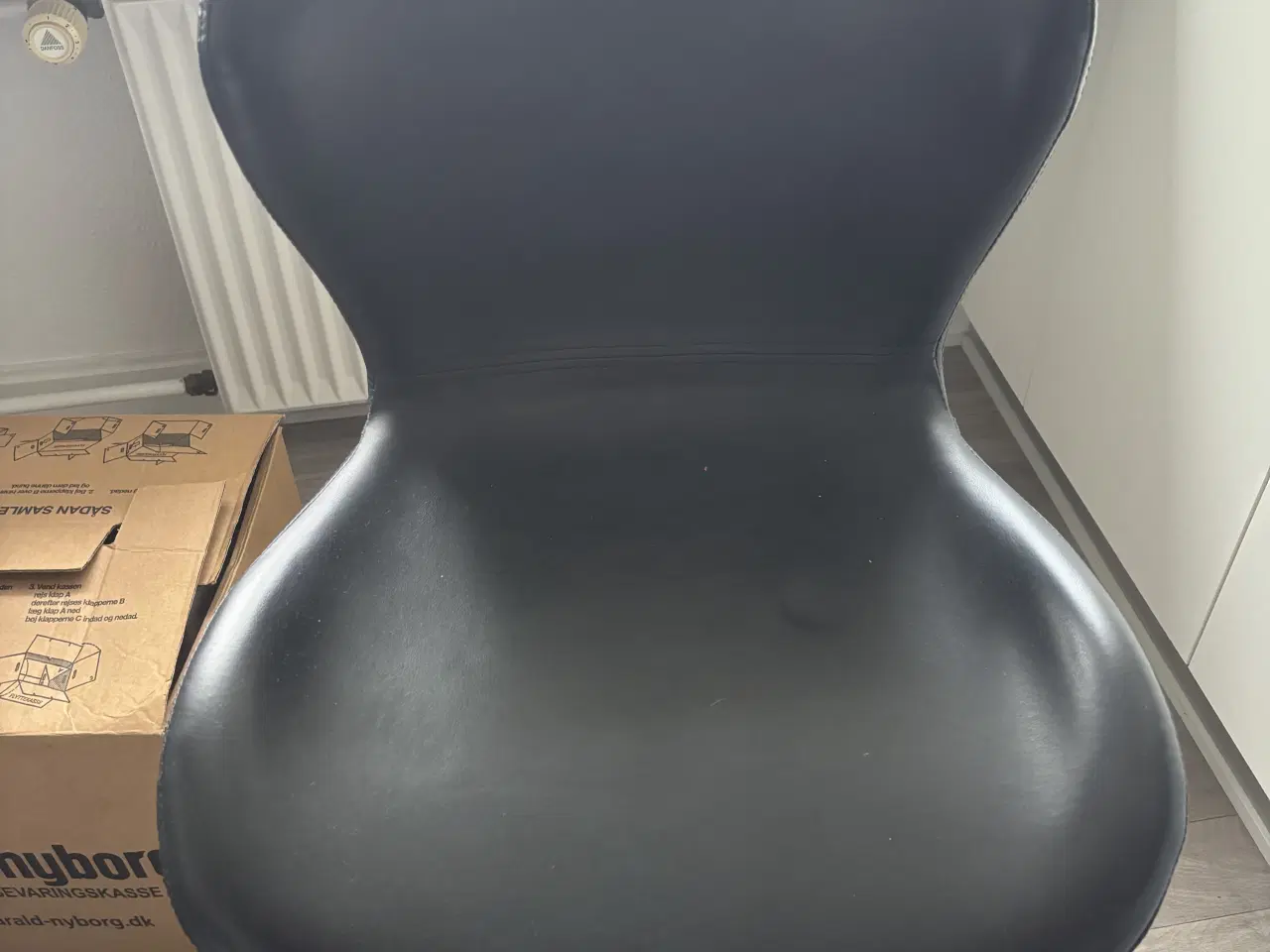 Billede 1 - Ilva barstol i sort læder