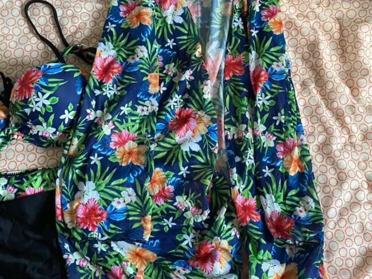 Billede 9 - Bikini sæt med kimono