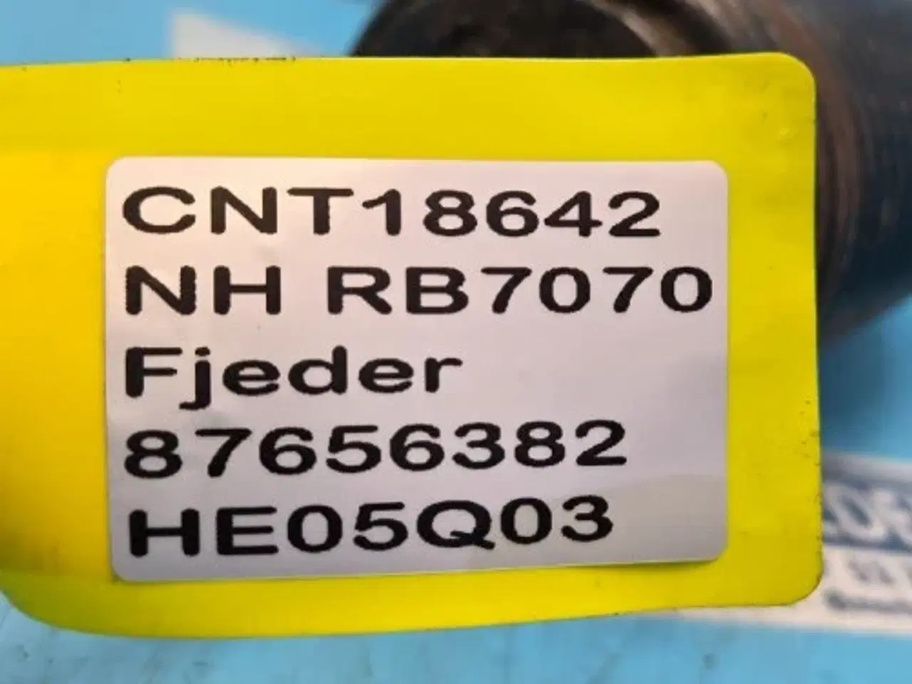 Billede 12 - New Holland BR7070 Fjeder 87656382