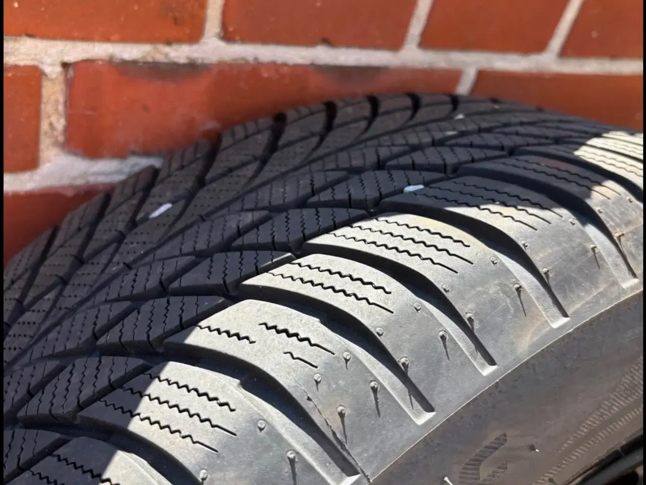 Billede 3 - Originale BMW fælge med vinterdæk 