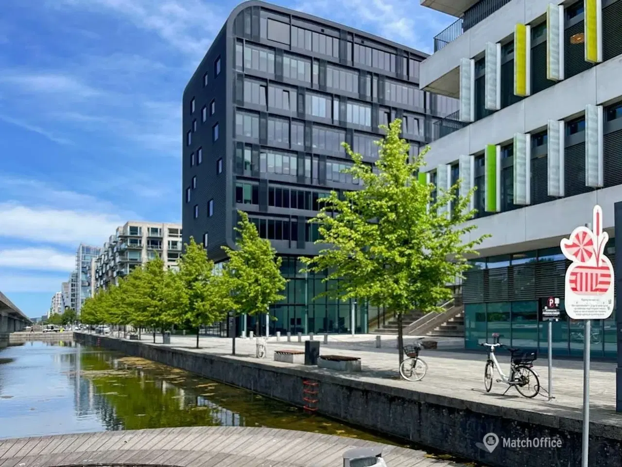 Billede 1 - Ikonisk virksomhedsplacering med fremragende transportforbindelser