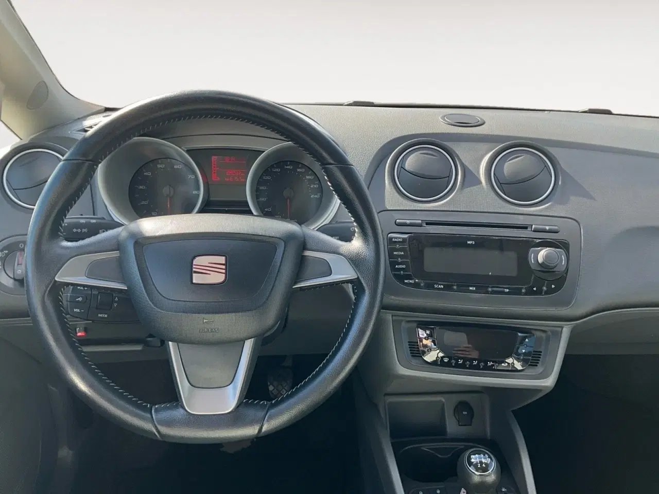 Billede 10 - Seat Ibiza 1,4 16V 85 Reference