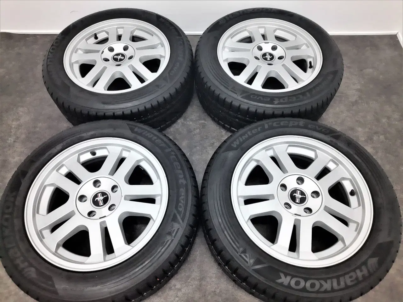 Billede 5 - 5x114,3 17" ET45 Ford Mustang GT vintersæt