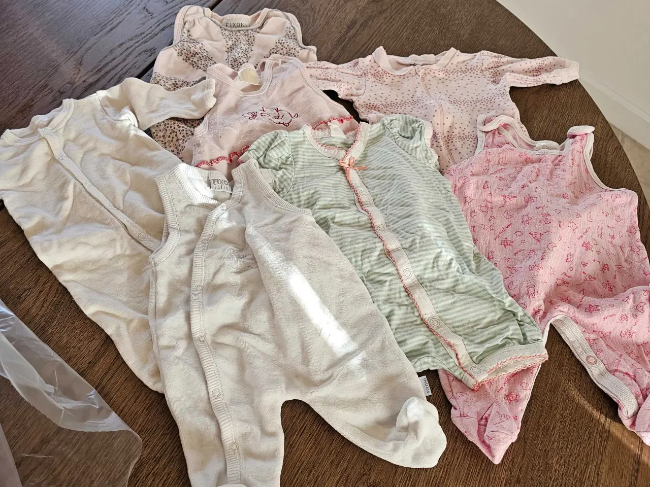 Billede 2 - Babytøj str 50