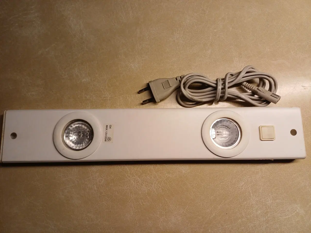 Billede 1 - Lampearmatur med to spots