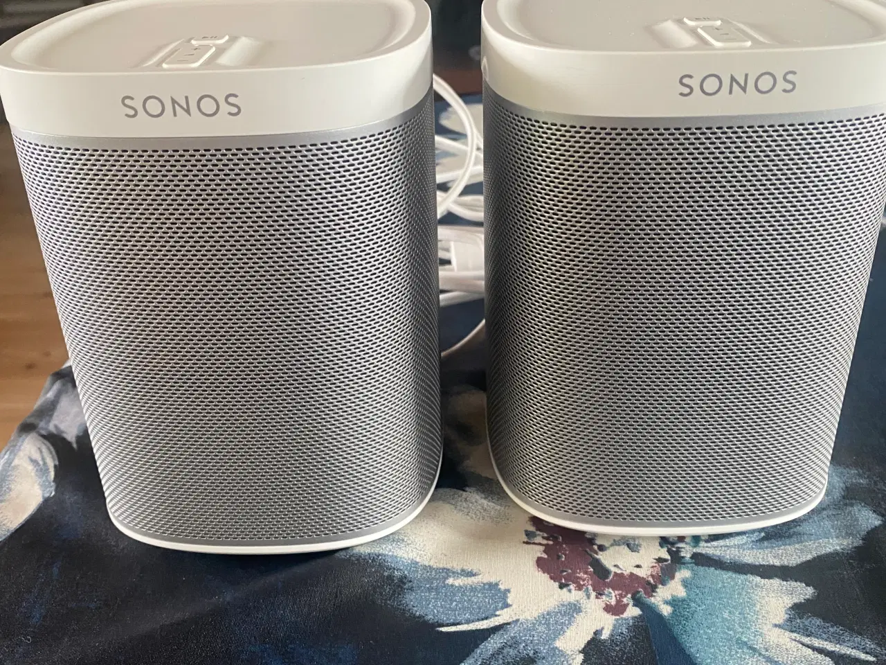 Billede 1 - Som NYE - 2 stk. SONOS  - Model: Play:1 - hvide