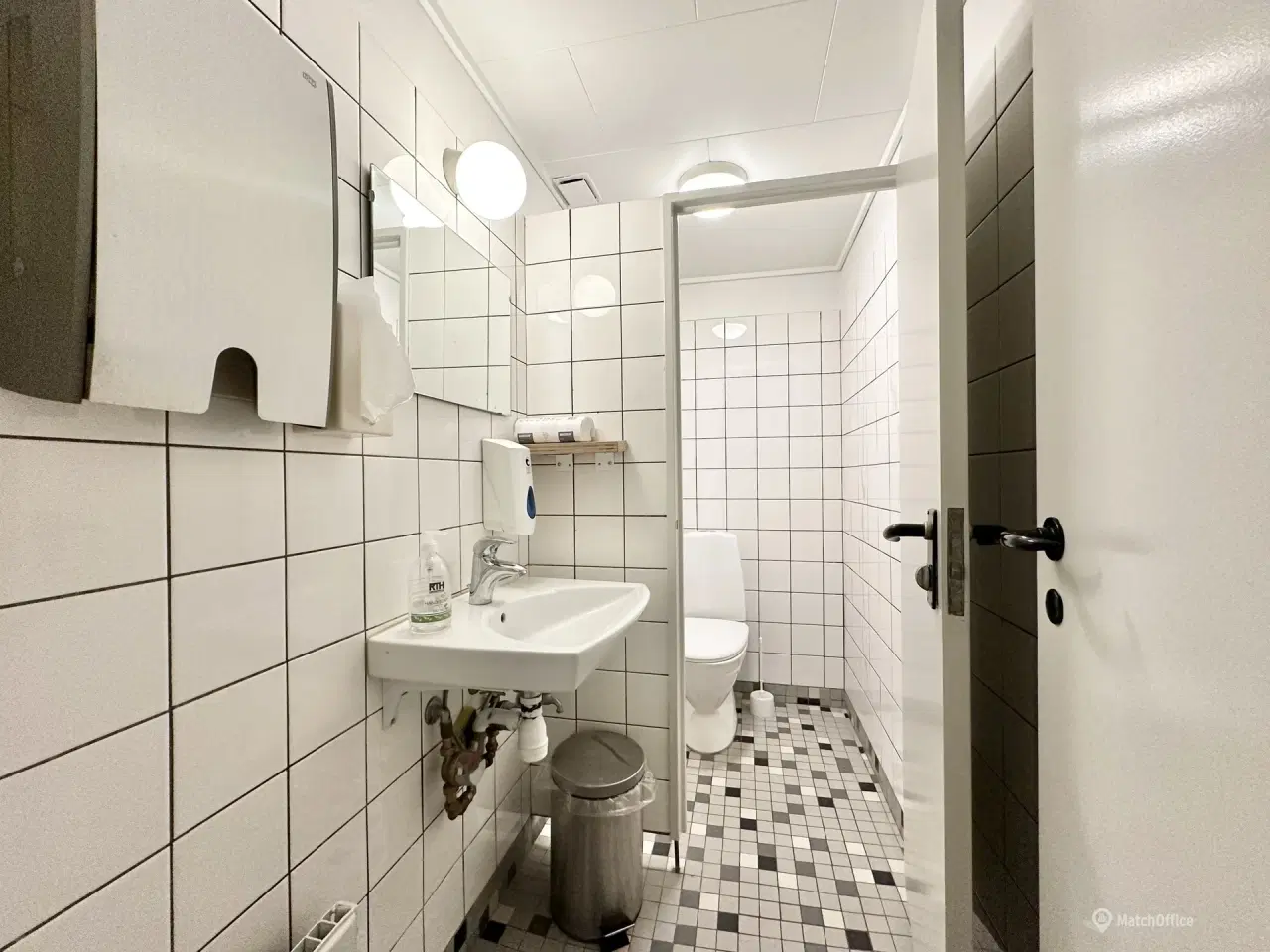 Billede 32 - 171 m² synligt butikslokale udlejes i Tinghusgade i Svendborg