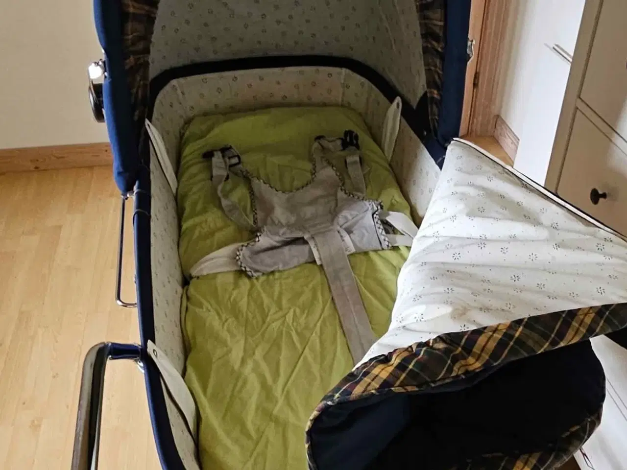 Billede 2 - Barnevogn Babysam