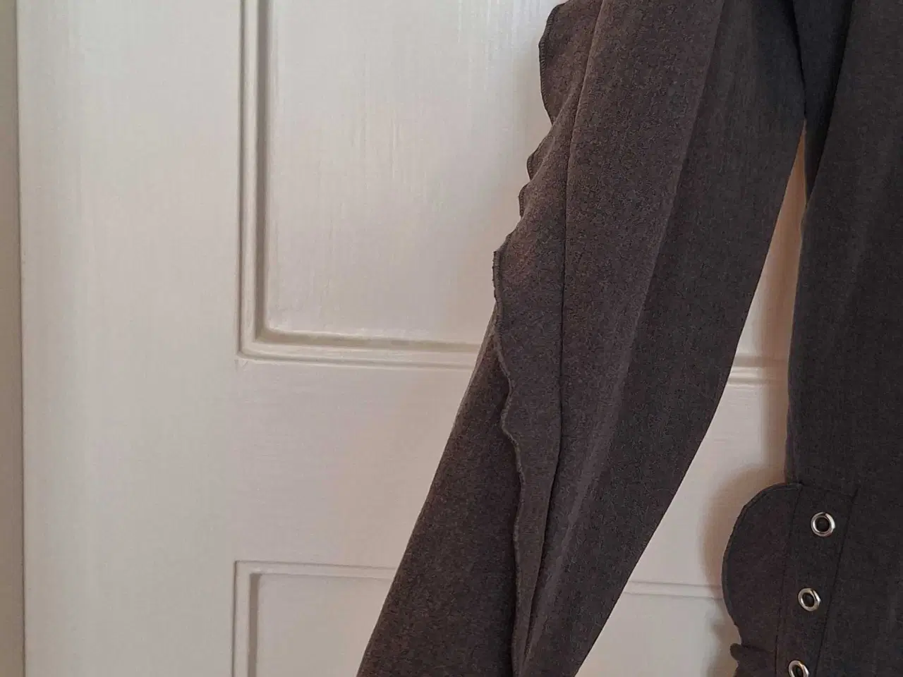 Billede 2 - Cream frakke str. 38