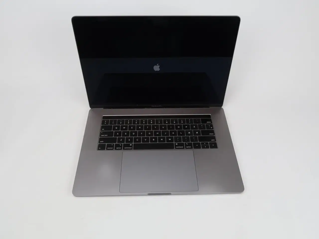 Billede 1 - Apple Macbook Pro 15,4"