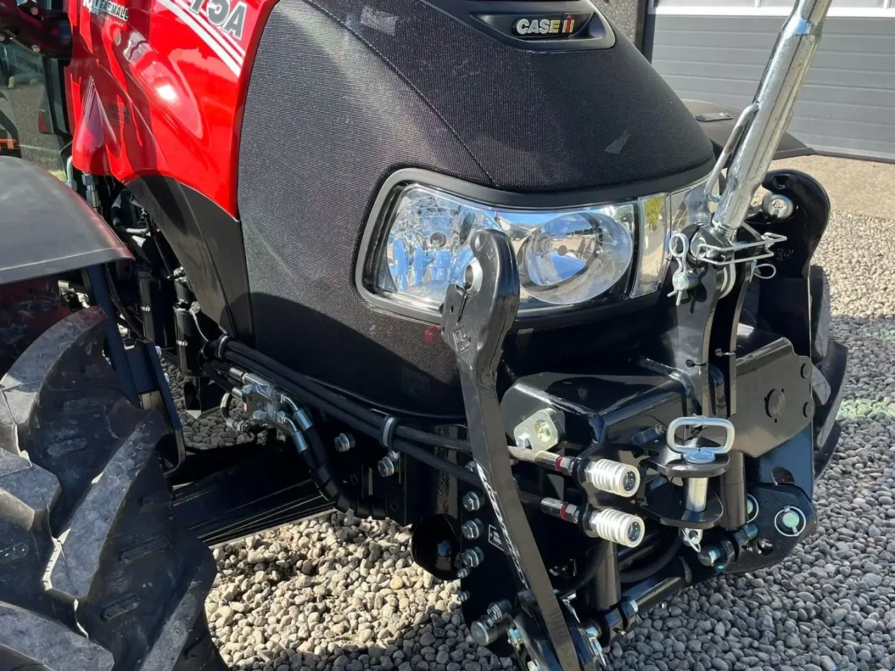 Billede 14 - Case IH Farmall 75 A Med frontlift og vendegear og brede hjul.