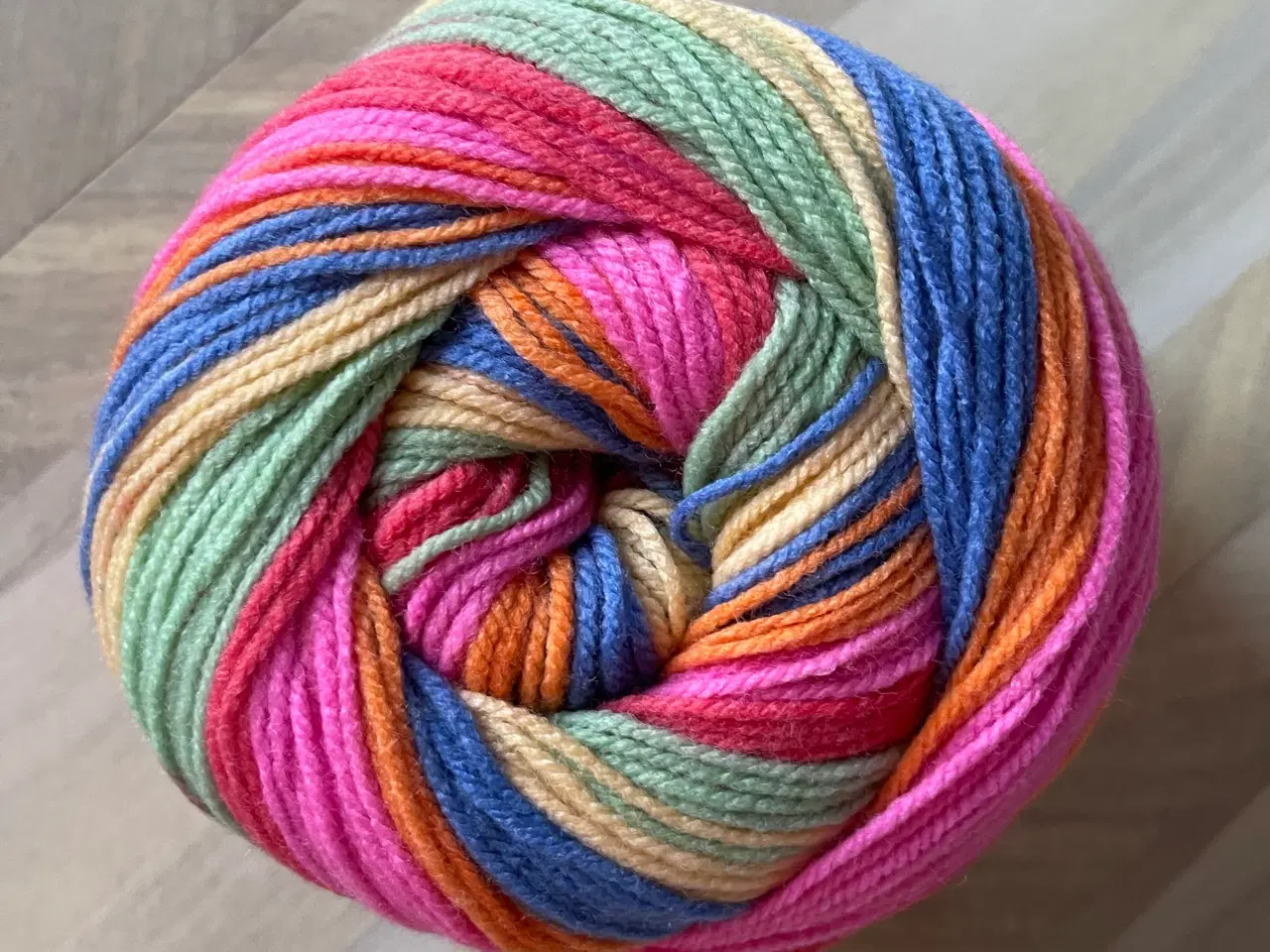 Billede 3 - Akrylgarn Rainbow