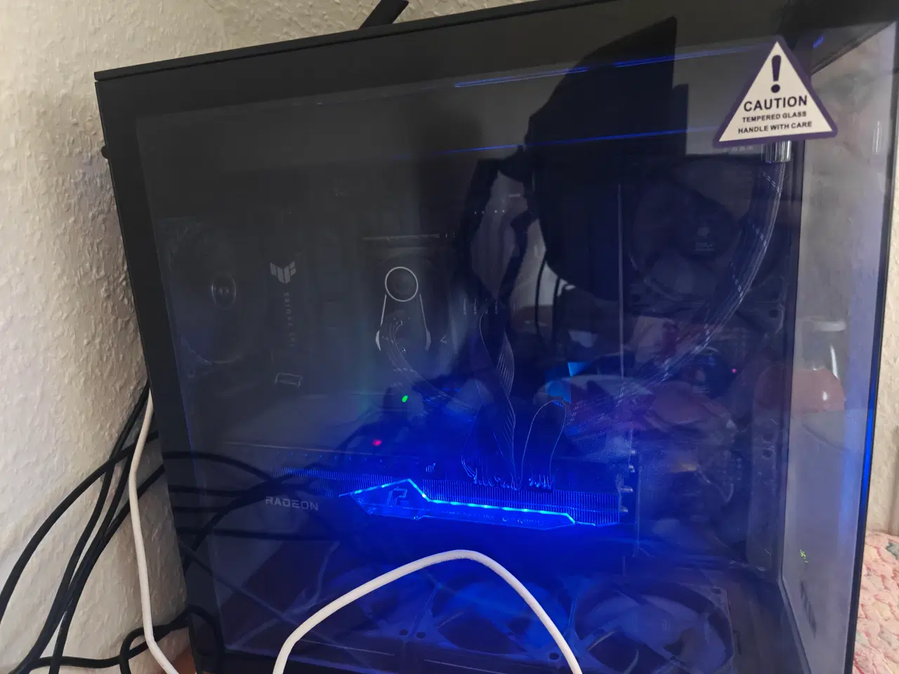 Billede 1 - gaming pc til salg 2 år gamle