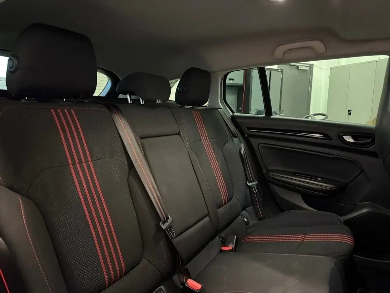 Billede 16 - Renault Megane IV 1,6 E-Tech R.S. Line Sport Tourer