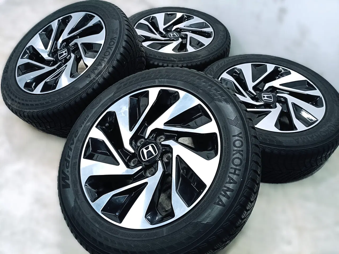 Billede 2 - 5x114,3 16" ET45 nav 64,1ø Honda vintersæt  