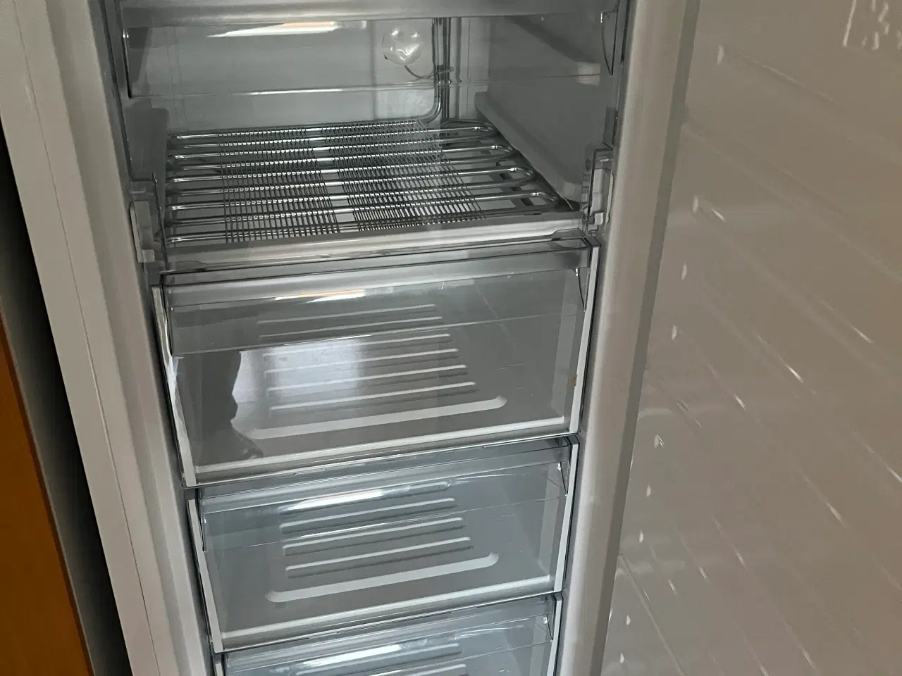 Billede 2 - Vestfrost fritstående fryseskab