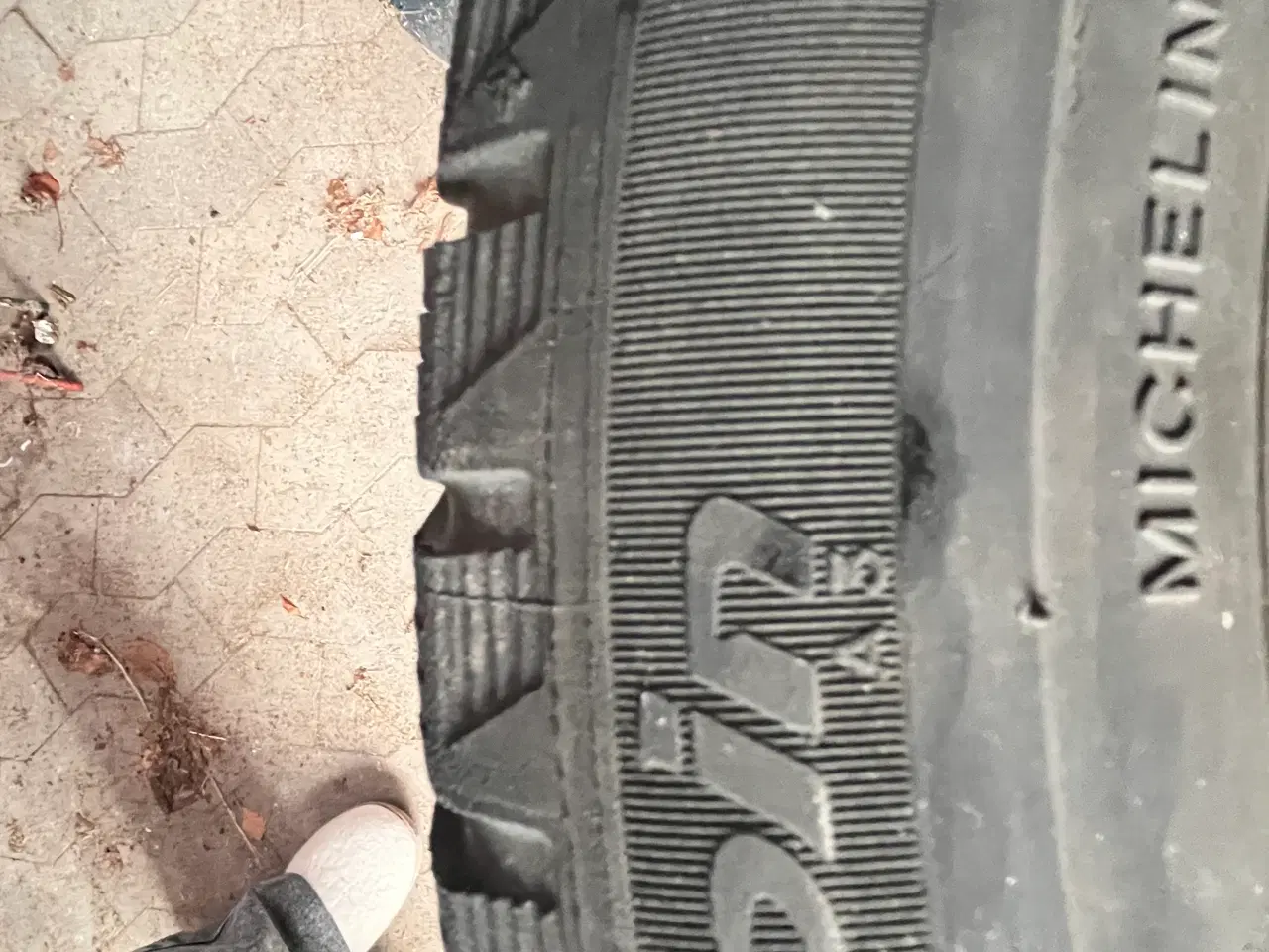 Billede 6 - Michelin Dæk på fælge 14 tommer