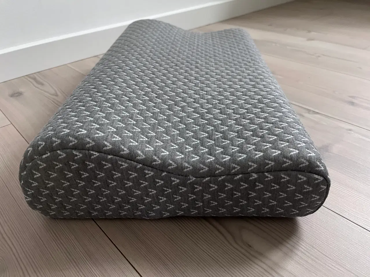 Billede 4 - Hovedpude, Konturpude, Ergonomisk pude, Wellpur