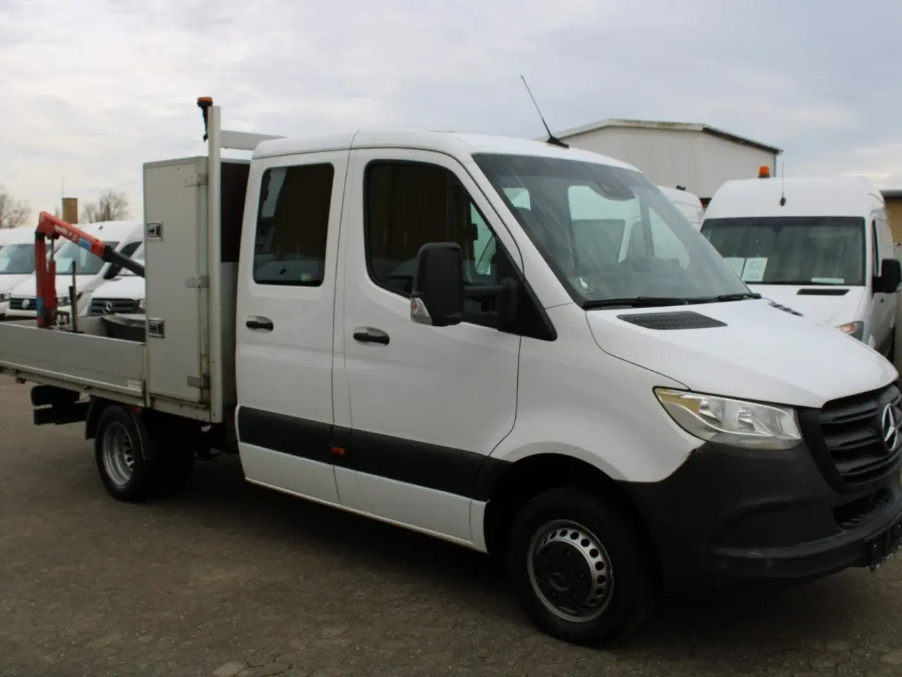 Billede 2 - Mercedes Sprinter 516 2,2 CDi A2 Mandskabsvogn m/lad RWD