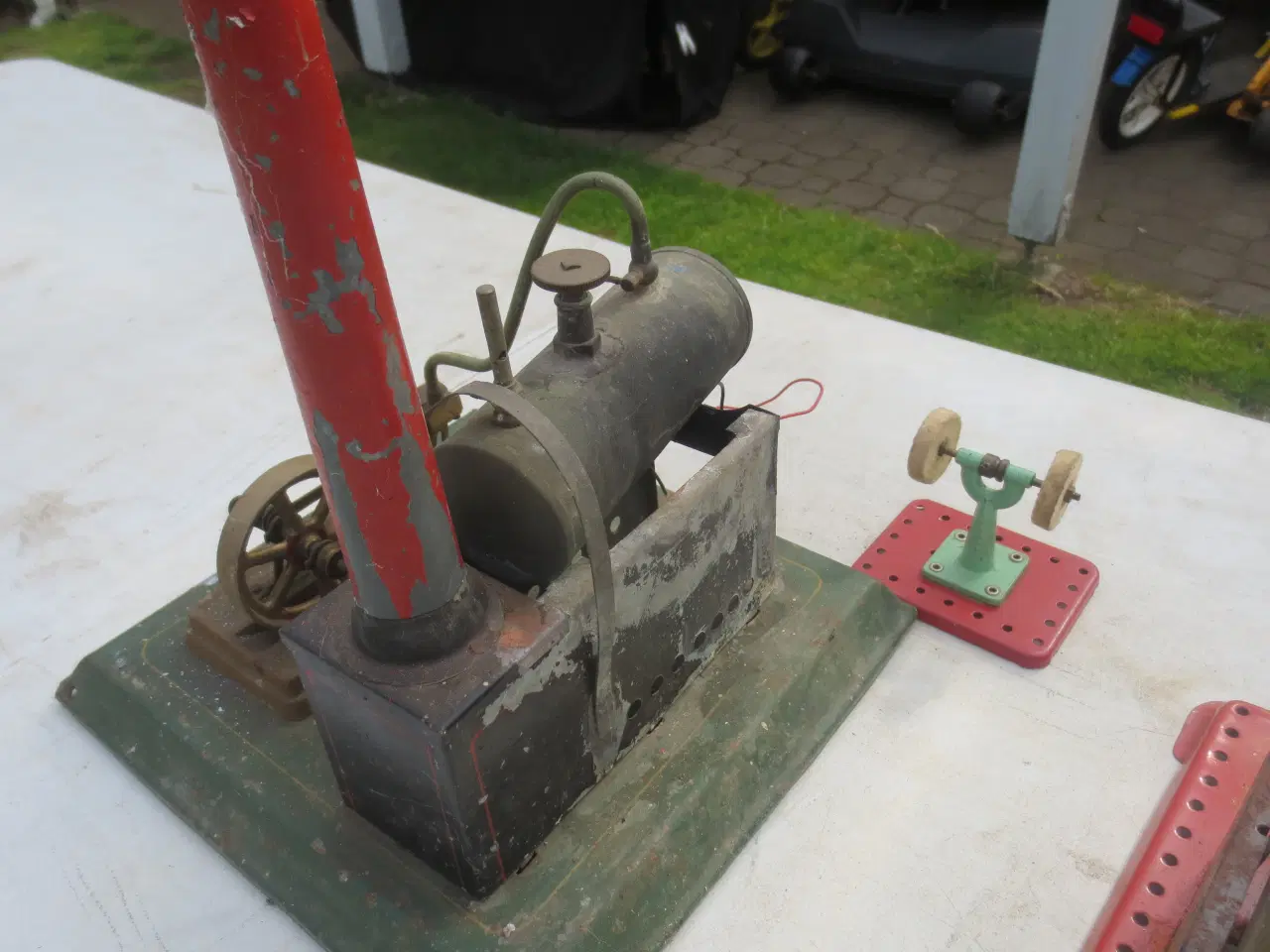 Billede 6 - 2 stk Dampmaskiner en slibesten 