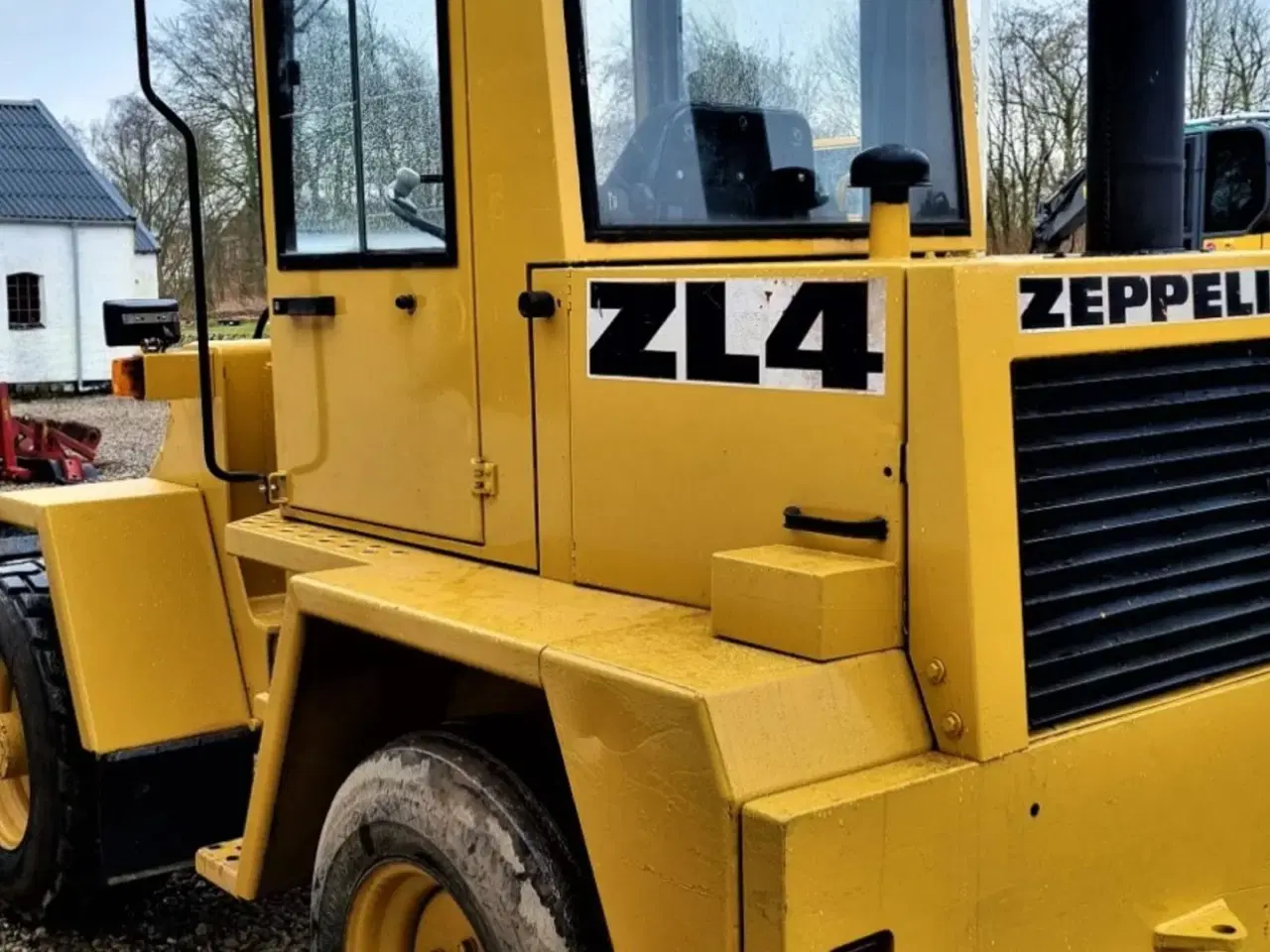 Billede 4 - Zeppelin ZL4 / 3200 kg minilæsser / 2 redskaber / Perkins motor
