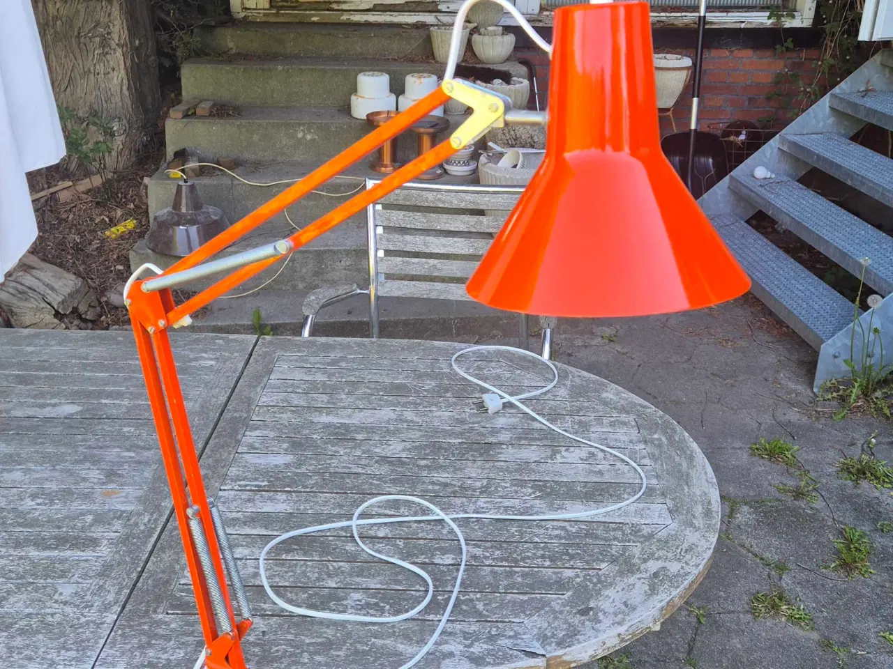 Billede 1 - Flot orangerød arkitektlampe i dansk design 