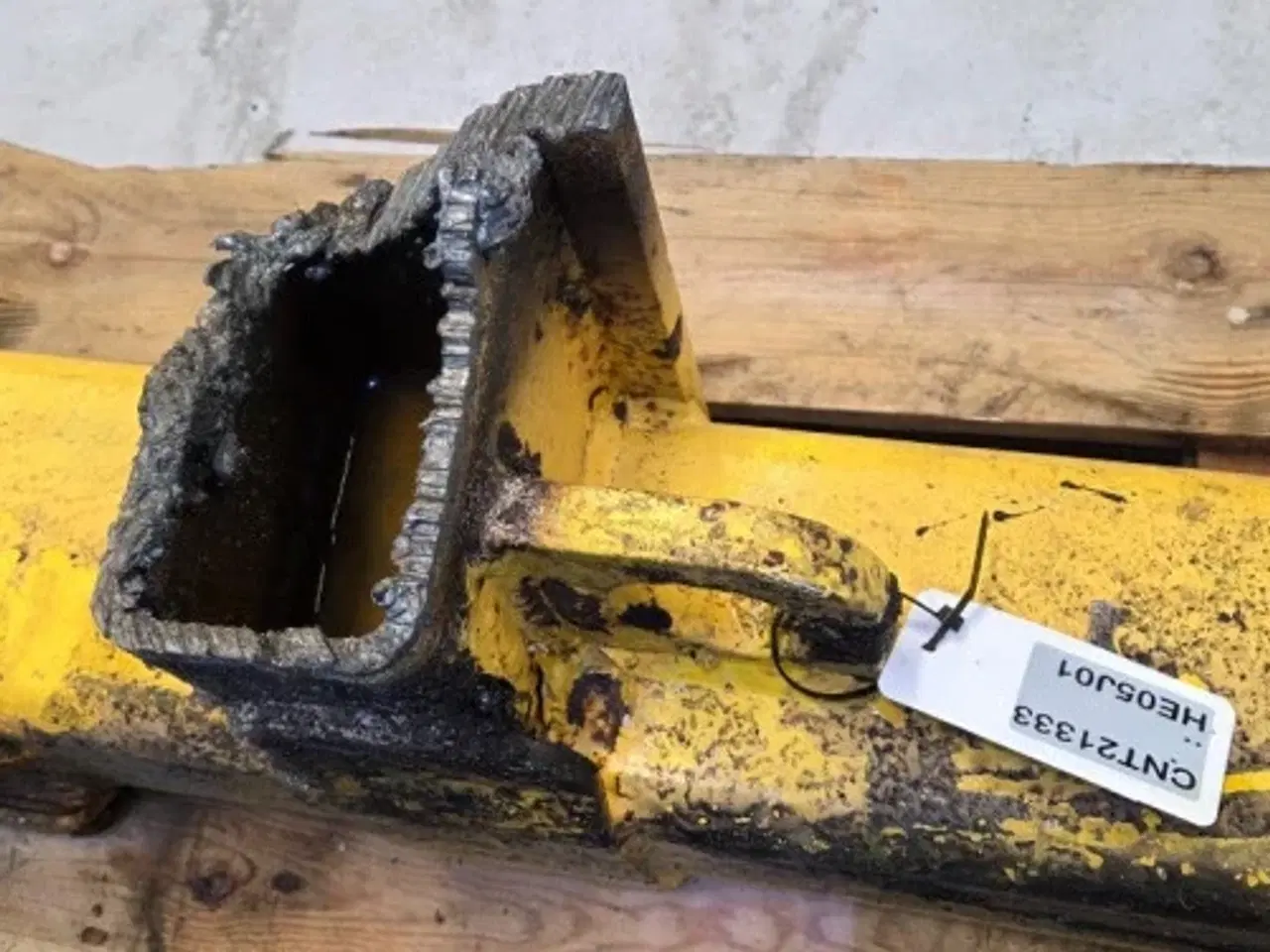 Billede 18 - New Holland LB115B Støtteben L. 87376353