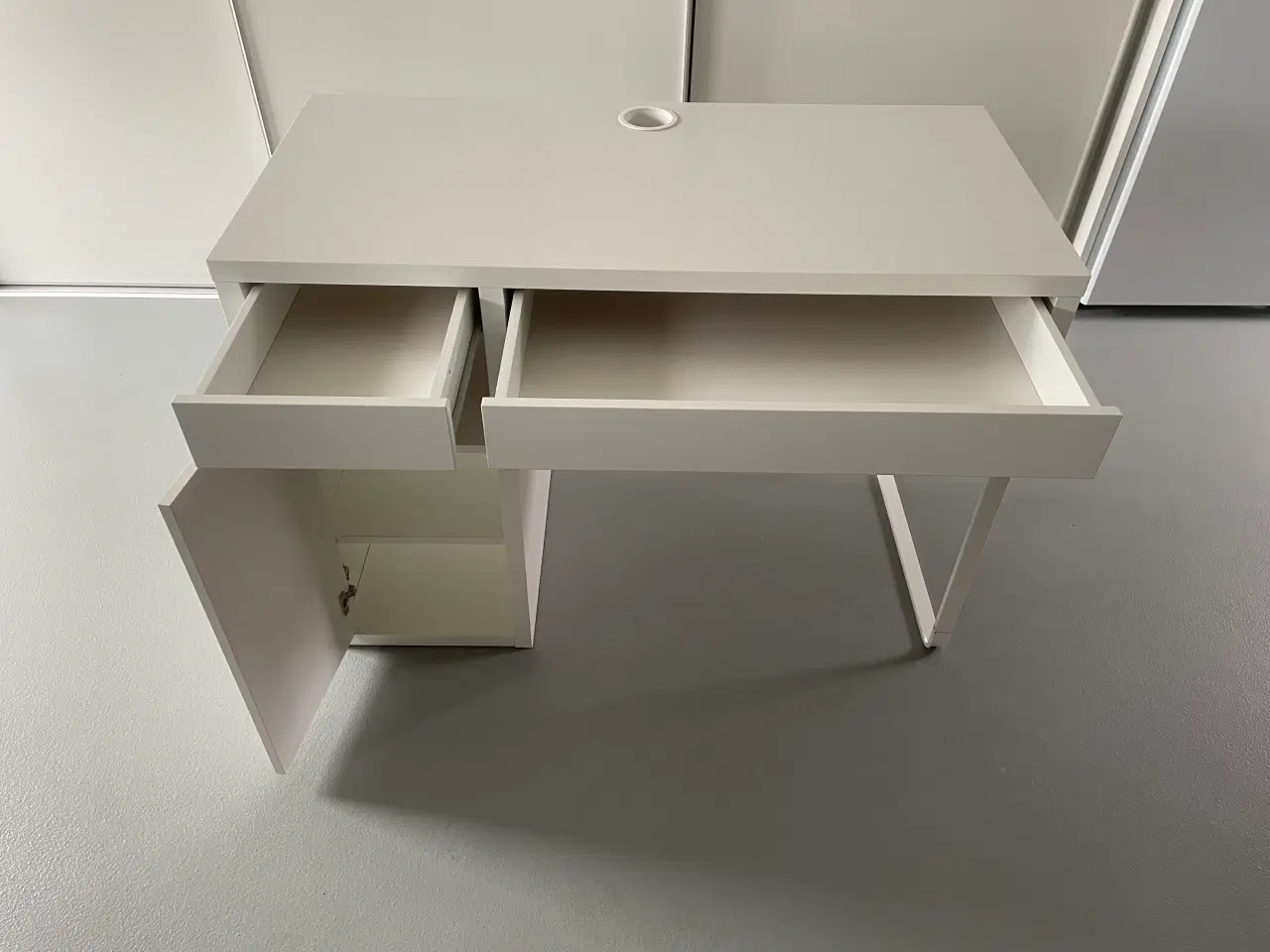 Billede 2 - Skrivebord fra Ikea