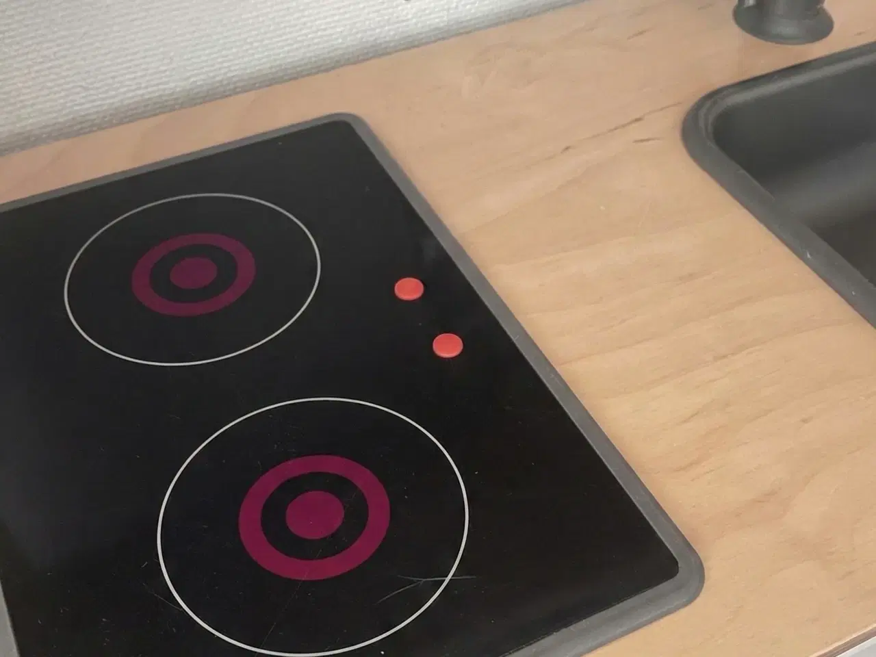 Billede 5 - Stort legekøkken i træ fra IKEA