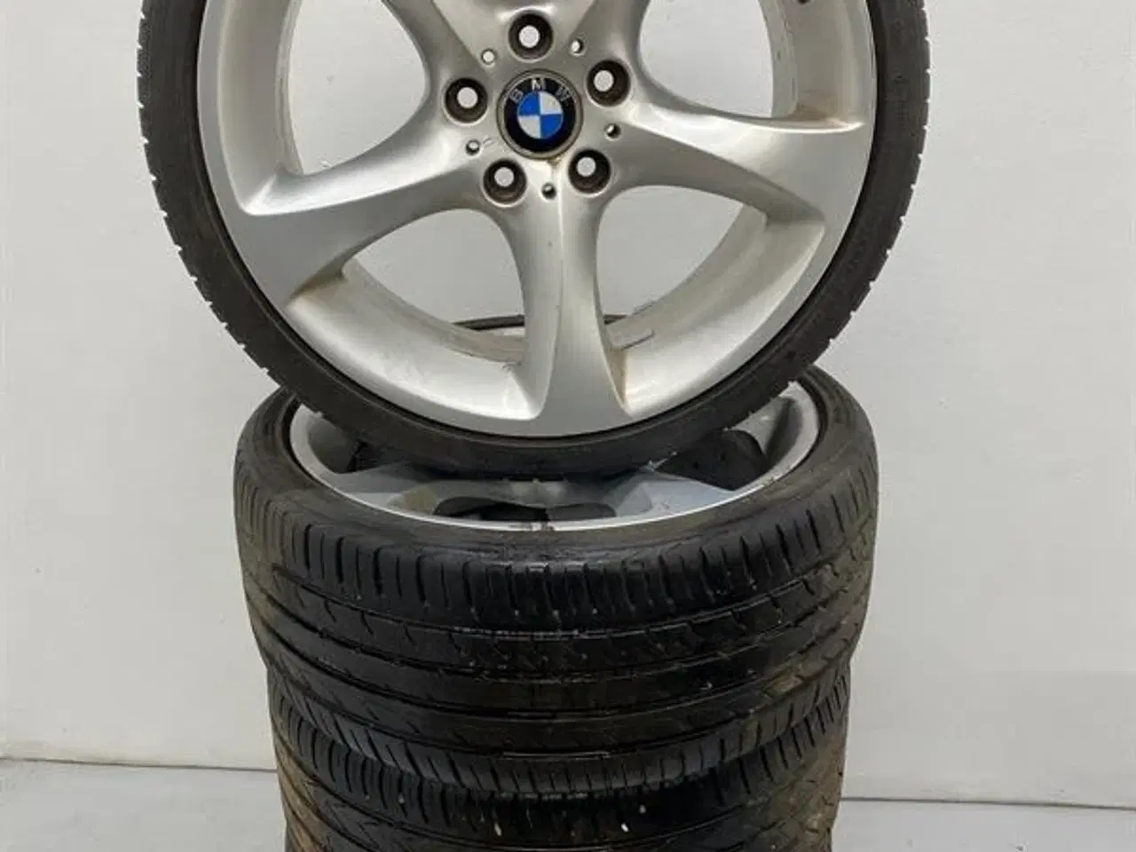 Billede 1 - 19" Org. BMW Alufælge Med Dæk "Starspoke 230" A64445 BMW E90 E91 E92 E93 E90LCI E91LCI E92LCI E93LCI