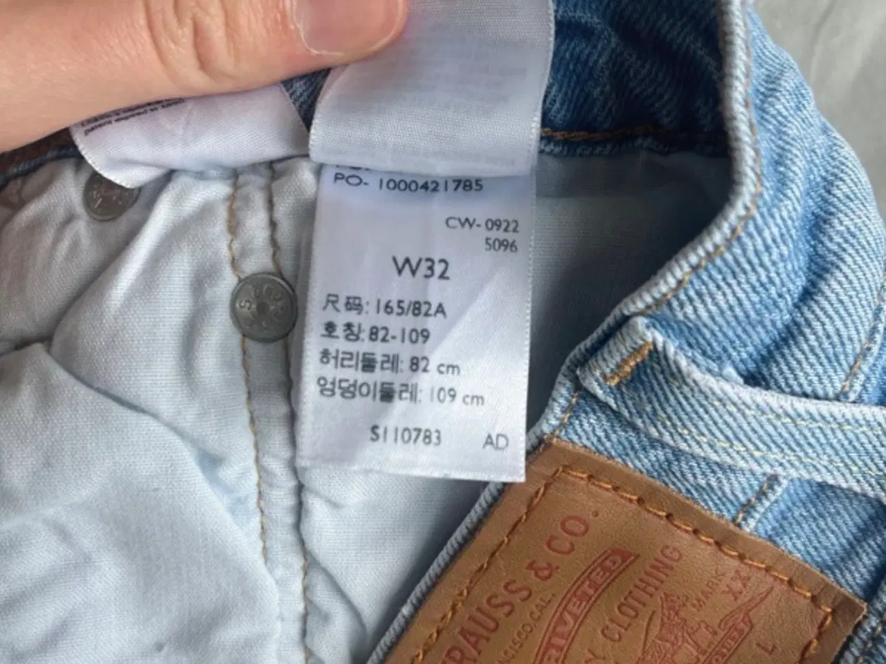 Billede 5 - Levi’s 501 shorts str. 32