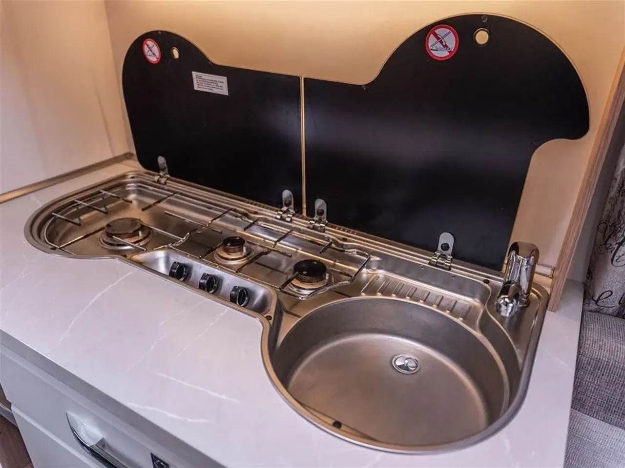 Billede 17 - 2021 - Hobby De Luxe 400 SFE