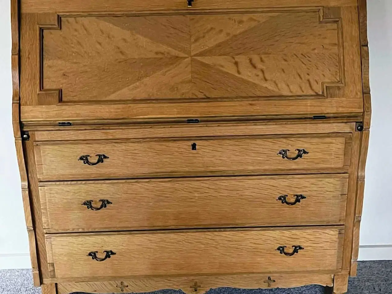 Billede 10 - Møbler sælges samlet eller giv et realistisk bud.