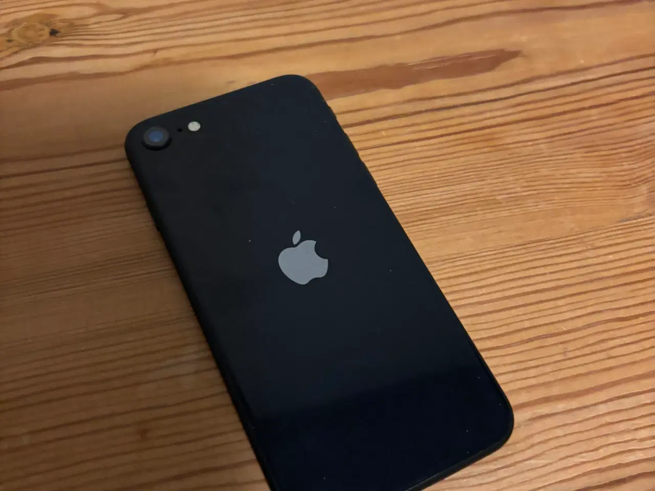 Billede 1 - iPhone SE 2022