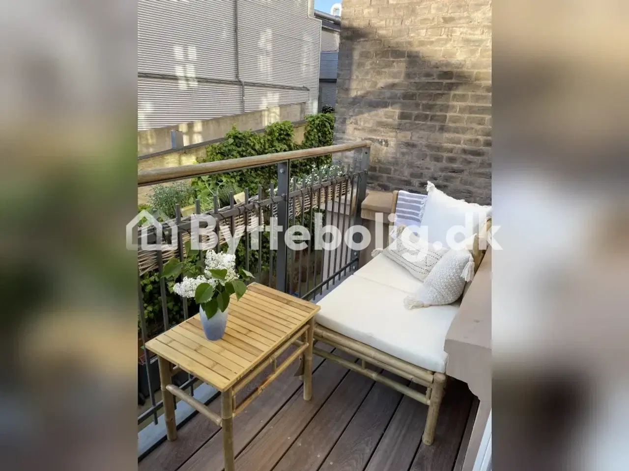 Billede 2 - Totalistandsat andel med altan beliggende i den bedste del a