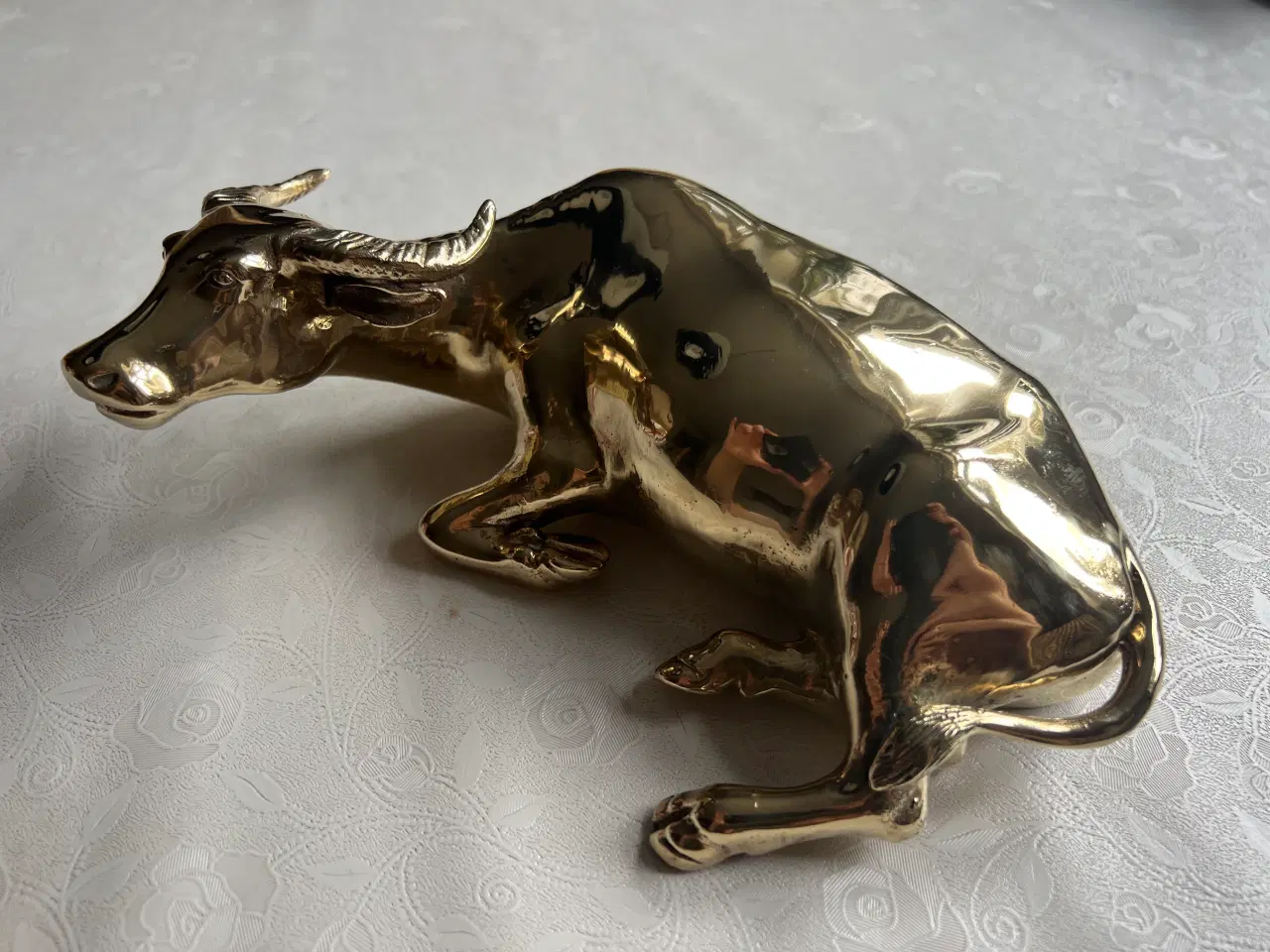 Billede 3 - Stor smuk tung gammel messing figur 
