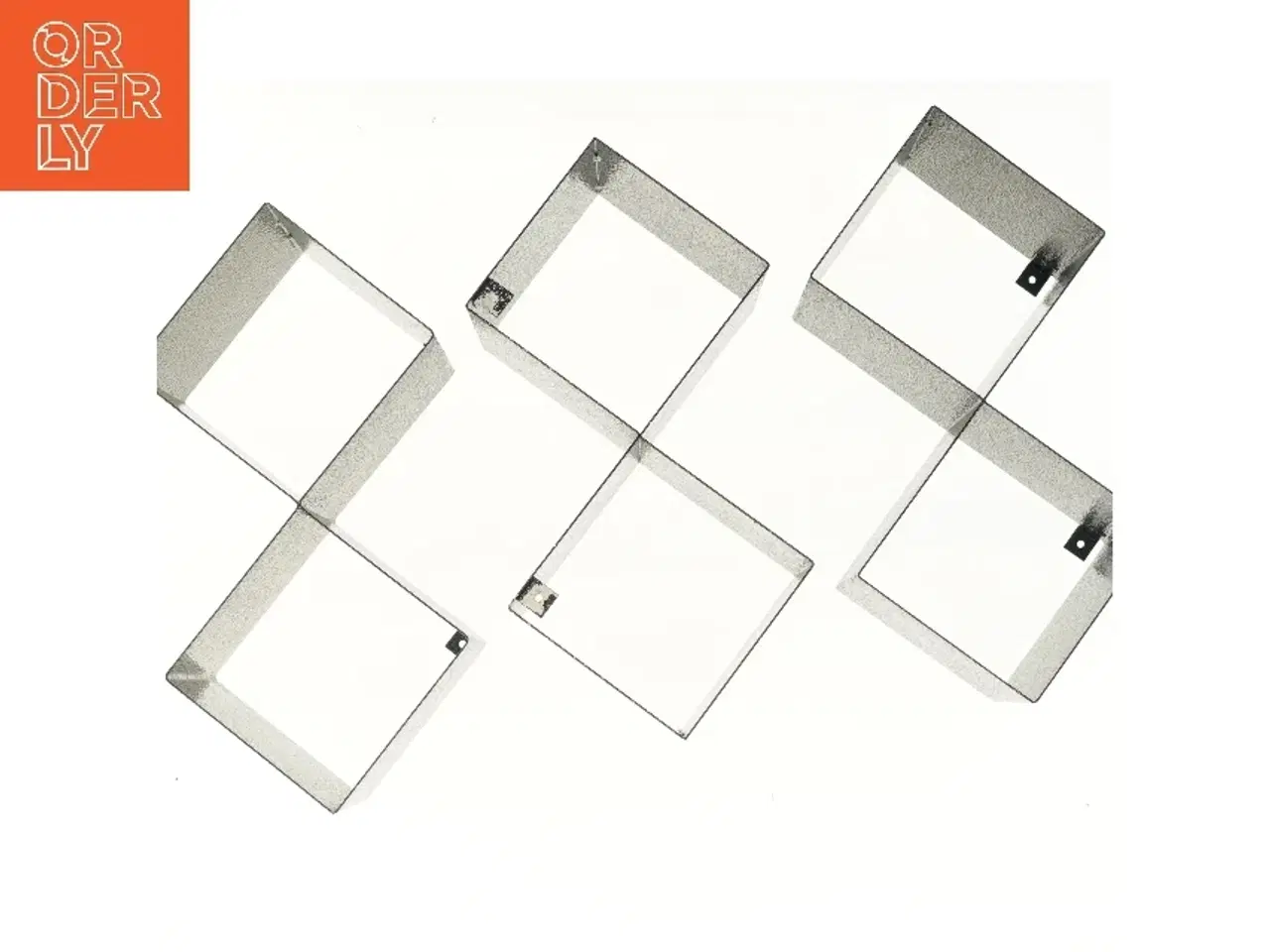 Billede 3 - Metal væghylder (str. 3 stk 43x21,5 cm)