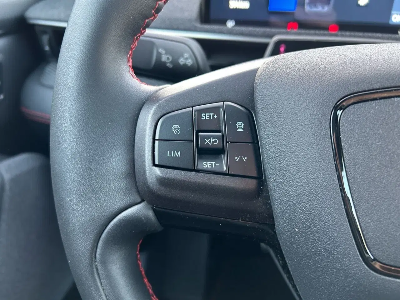 Billede 9 - Ford Mustang Mach-E 98 Premium Extended Range AWD