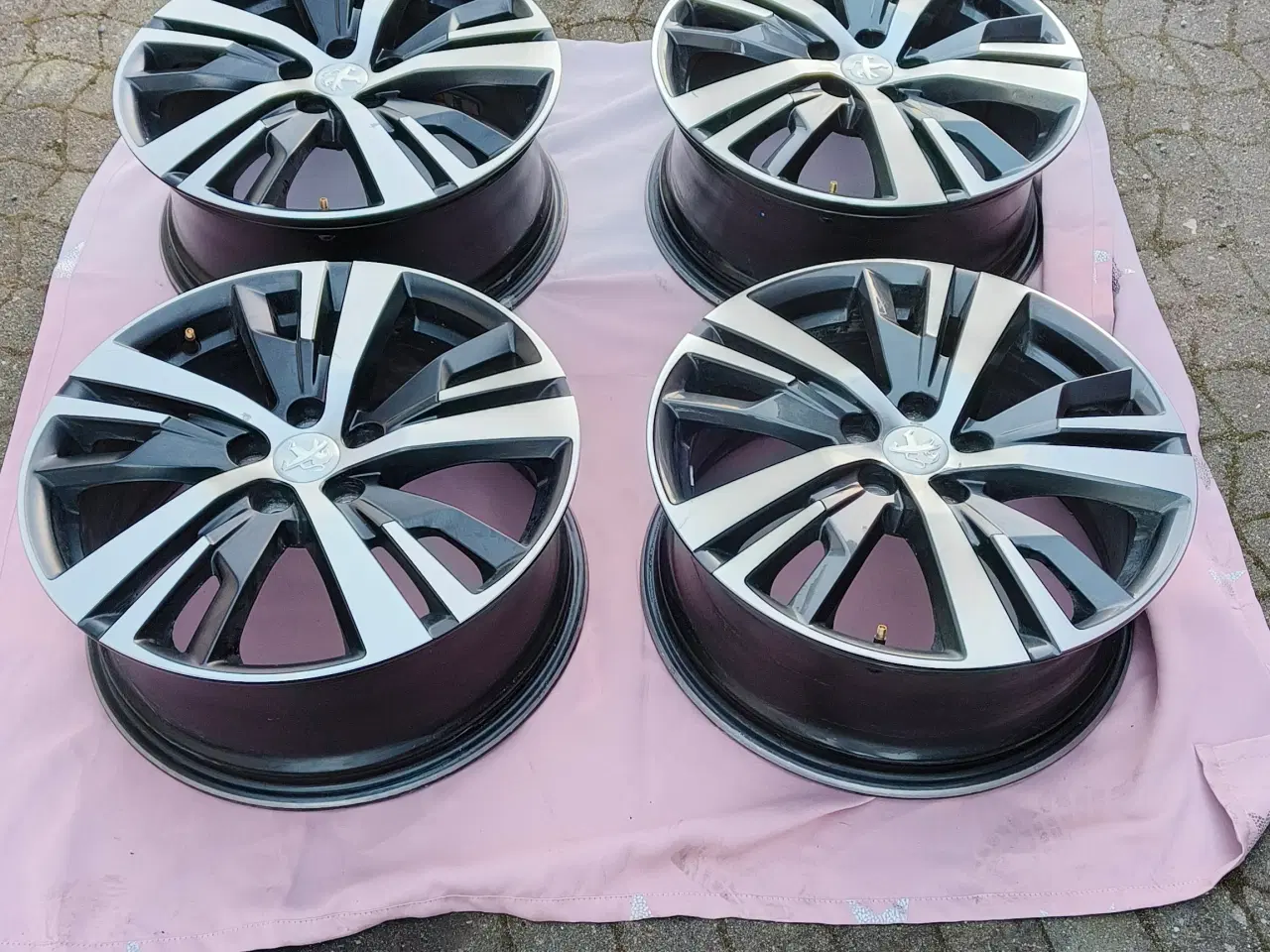 Billede 5 - Originale peugeot alufælge 18/5x108