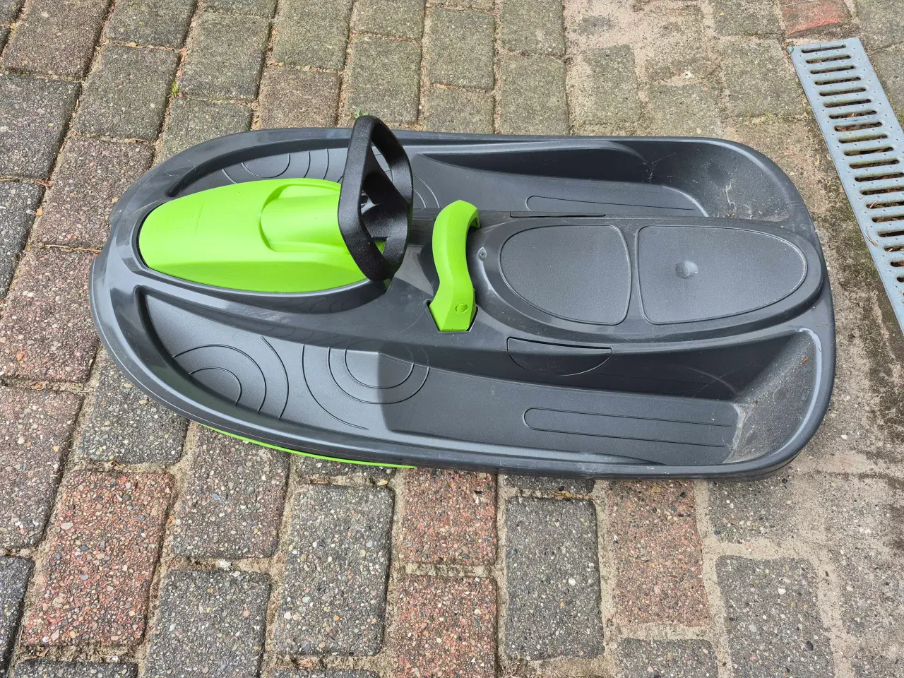 Billede 1 - Fin bobslæde med rat.