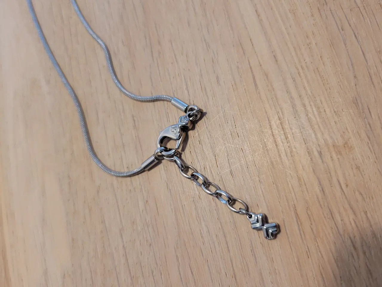 Billede 5 - Flot halskæde med krystaller fra Skagen Design