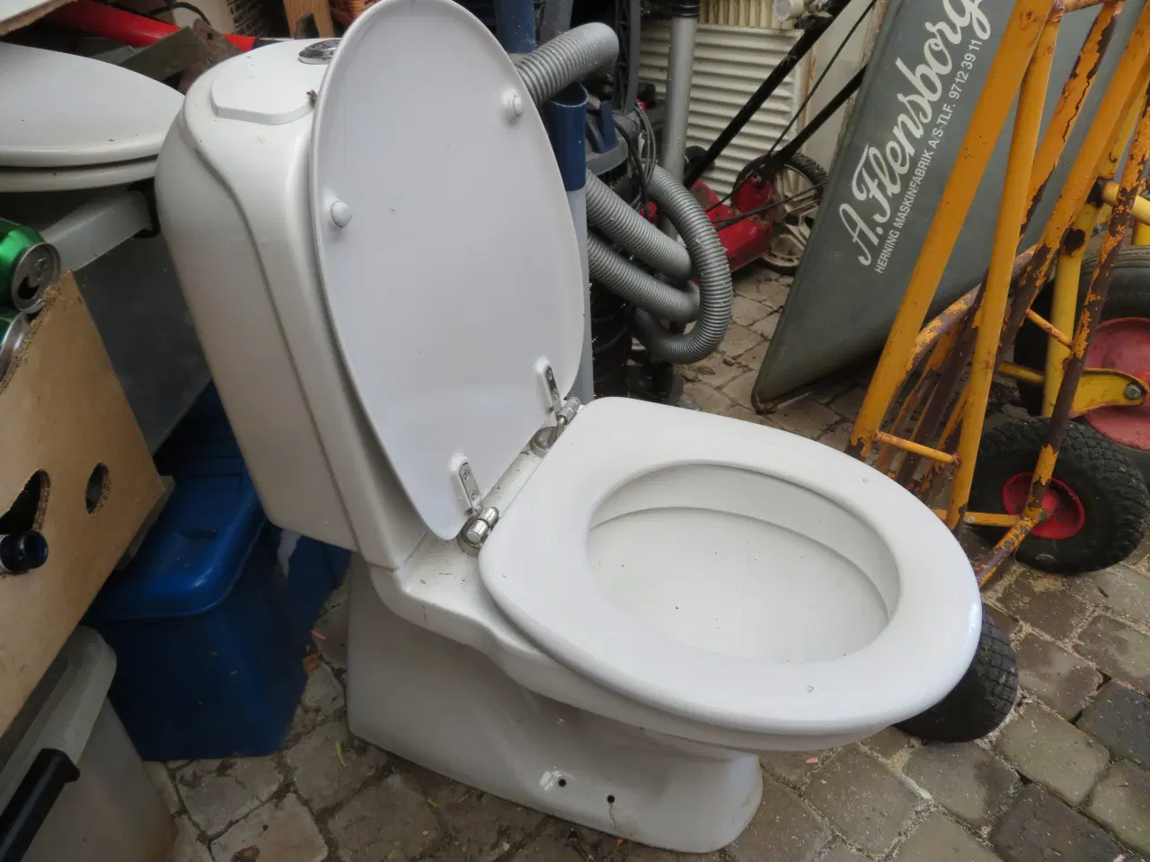 Billede 1 - Toilet