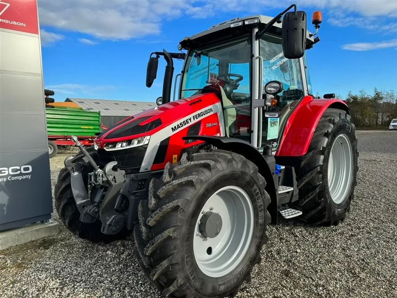 Billede 2 - Massey Ferguson 5S-145 Dyna 6 Efficient Leasing fra 8638,-