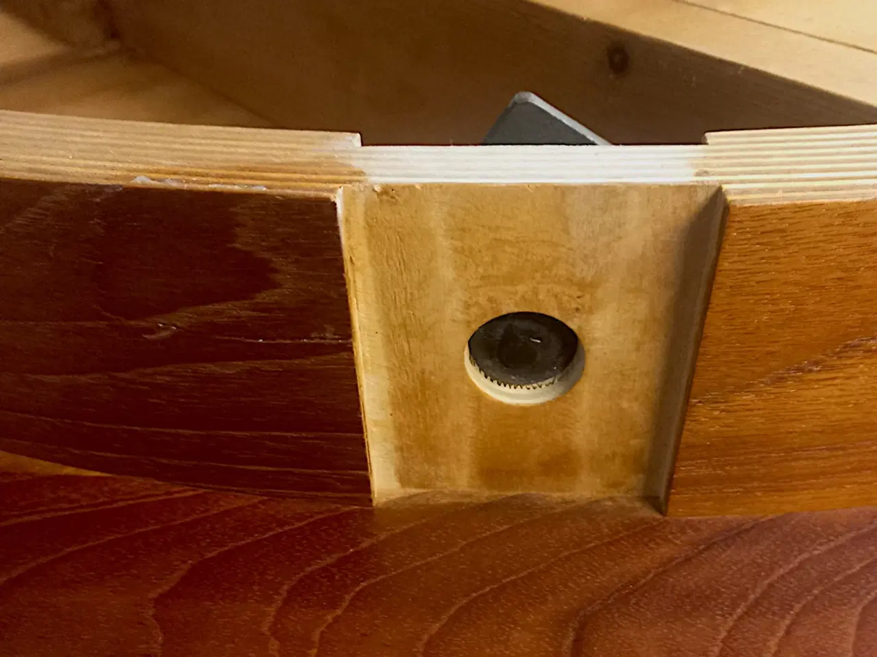 Billede 13 - Rundt teak spisebord fra 1950’erne – m. udtræk