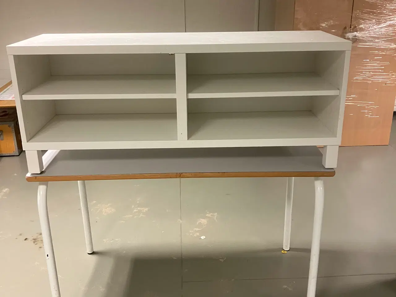 Billede 1 - TV bord i hvid 