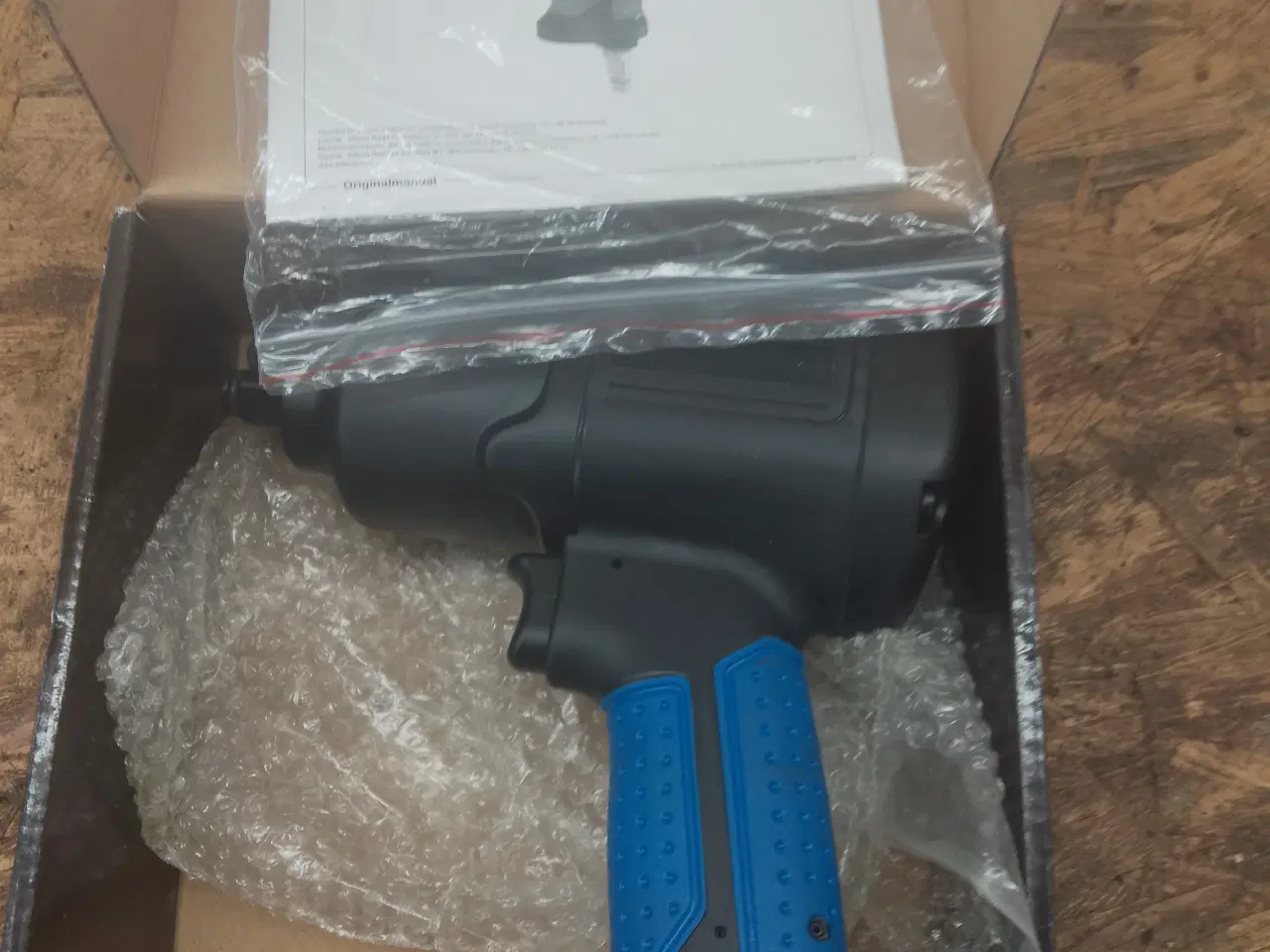 Billede 3 - Helt ny Luftnøgle fra Biltema