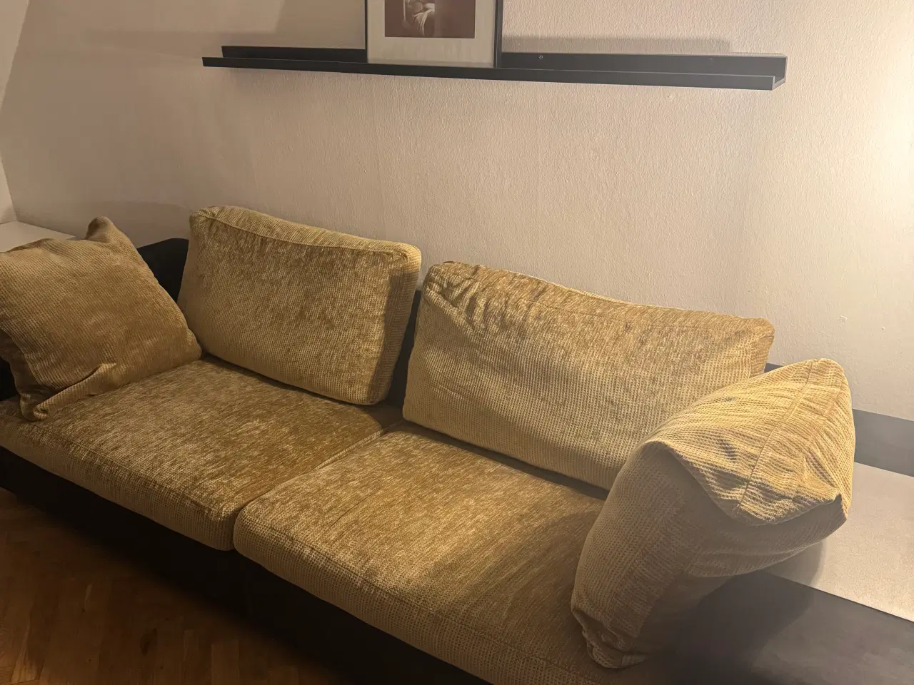 Billede 1 - GRATIS stor sofa