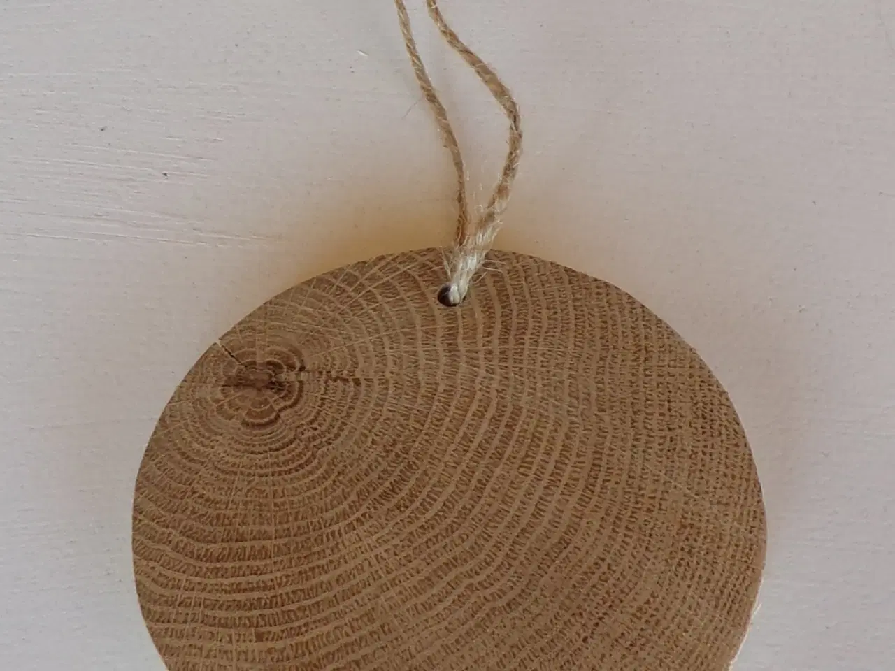 Billede 3 - Egetræsskiver til ophæng Fra MHR Trævarer.