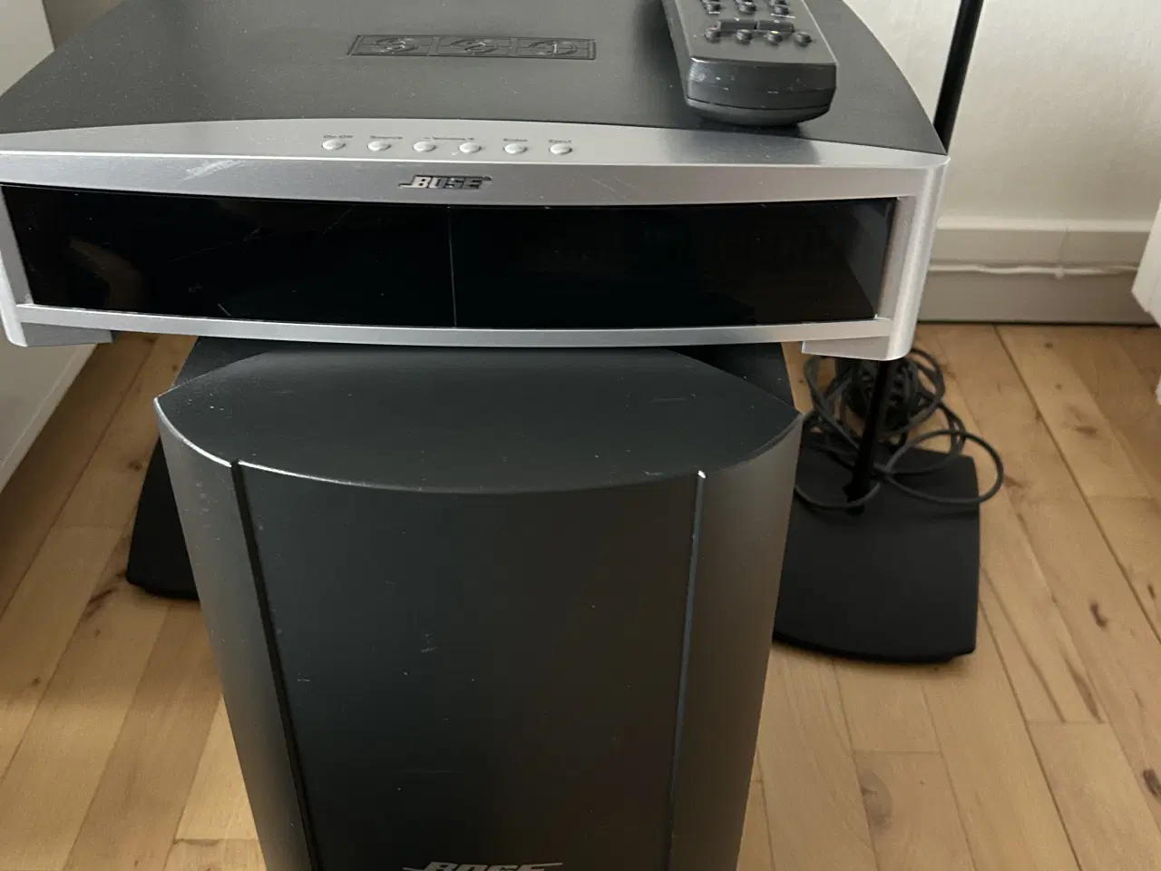 Billede 1 -  Bose anlæg 