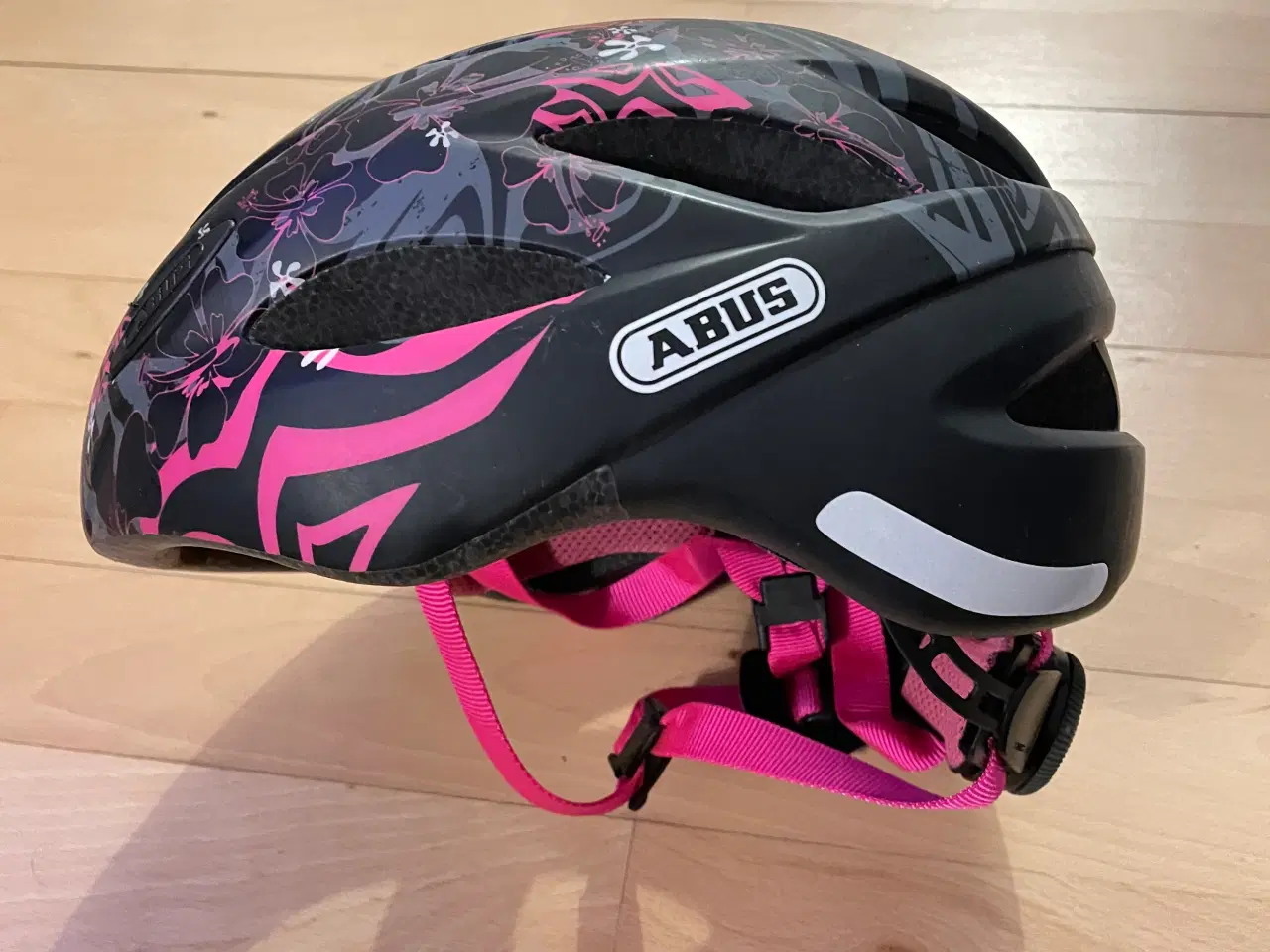 Billede 1 - ABUS Cykelhjelm